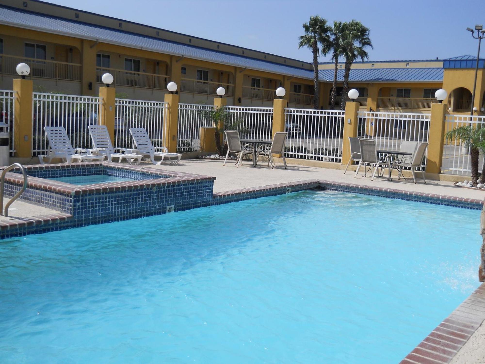 Rodeway Inn & Suites Κόρπους Κρίστι Εξωτερικό φωτογραφία